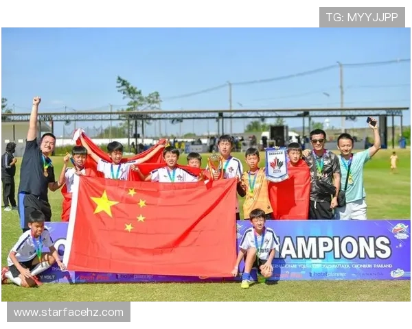 双国籍足球明星盘点他们如何在国际赛场上展现多重身份